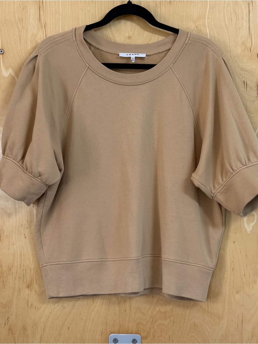 Frame Denim Beige Puff-Sleeve Short Sweatshirt